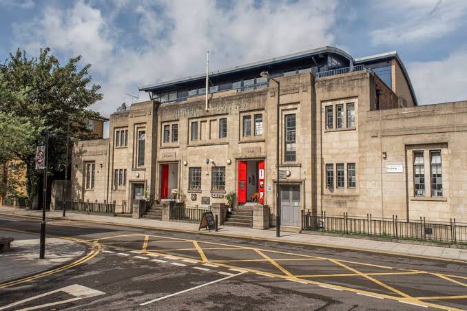 Trend Baru Perkantoran di Eropa; Beralih ke Bangunan Tua hingga Pinggiran Kota